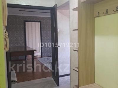 2-бөлмелі пәтер · 46 м² · 5/5 қабат, Қаратау ш/а. — 2 микрорайон, бағасы: 100 000 ₸ в Таразе, мкр Каратау
