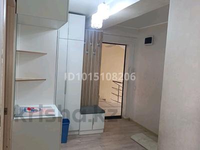 3-бөлмелі пәтер · 80.9 м² · 1/5 қабат, Шұғыла ш/а., Алтын Орда 6/17 к2 кв1 — 207 ші мектептің жанында, бағасы: 40 млн ₸ в Алматы, Наурызбайский р-н
