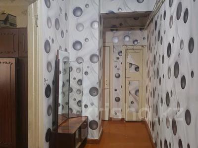 2-комнатная квартира · 53 м² · 2/4 этаж, Назарбаева 72 за 12.8 млн 〒 в Усть-Каменогорске, Ульбинский