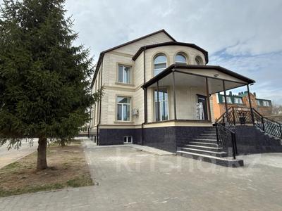 Жеке үй · 15 бөлме · 397.9 м² · 15 жүзд., Челябинская, бағасы: 210 млн ₸ в Костанае