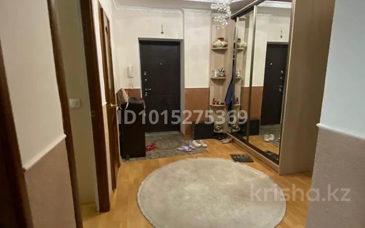 3-комнатная квартира · 83.3 м² · 4/9 этаж, мкр Нурсая, Канцева 5 за 35 млн ₸ в Атырау — фото 2