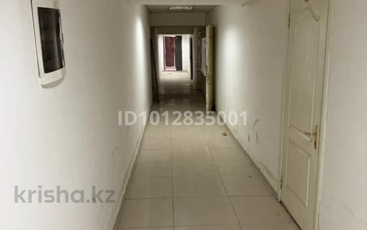 Еркін, кеңселер, дүкендер мен бутиктер, қоймалар · 300 м², бағасы: 500 000 ₸ в Астане, Сарыарка р-н — фото 2