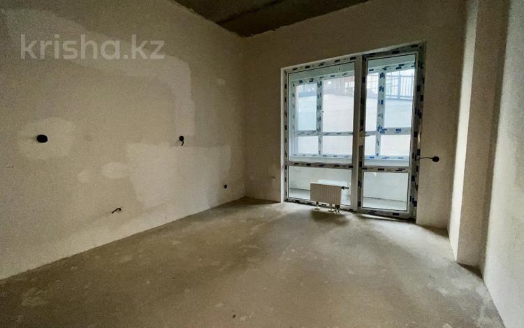 3-бөлмелі пәтер · 78.7 м² · 2/8 қабат, Егизбаева 3, 5 — Каныша Сатпаева, бағасы: 68 млн ₸ в Алматы, Бостандыкский р-н — фото 9