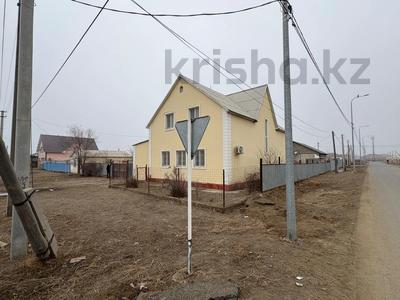 Отдельный дом · 3 комнаты · 187 м² · 9.9 сот., мкр Жумыскер, Алма Ахметова 25 за ~ 36.8 млн ₸ в Атырау