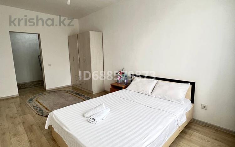 2-бөлмелі пәтер · 70 м² · 3/6 қабат, Мкр Самгау Ырысты 46/13 — Бакорда базар рядом магазин Самгау.Алатау плаза .базар Бакорда автозапчасти сто, бағасы: 20 000 ₸ в Алматы, Алатауский р-н — фото 16