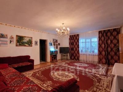 Жеке үй • 4 бөлмелер • 160 м² • 10 сот., Мира 20, бағасы: 25 млн 〒 в Актобе, жилой массив Жанаконыс