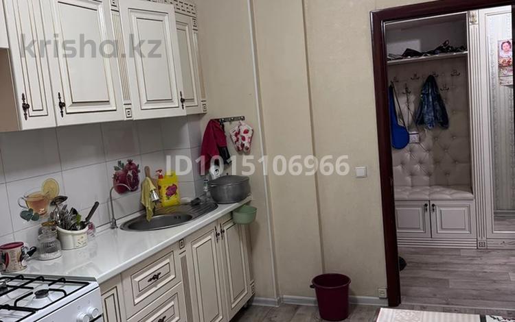 2-комнатная квартира · 70 м² · 4/5 этаж, мкр Кулагер 59 за 300 000 ₸ в Алматы, Жетысуский р-н — фото 2