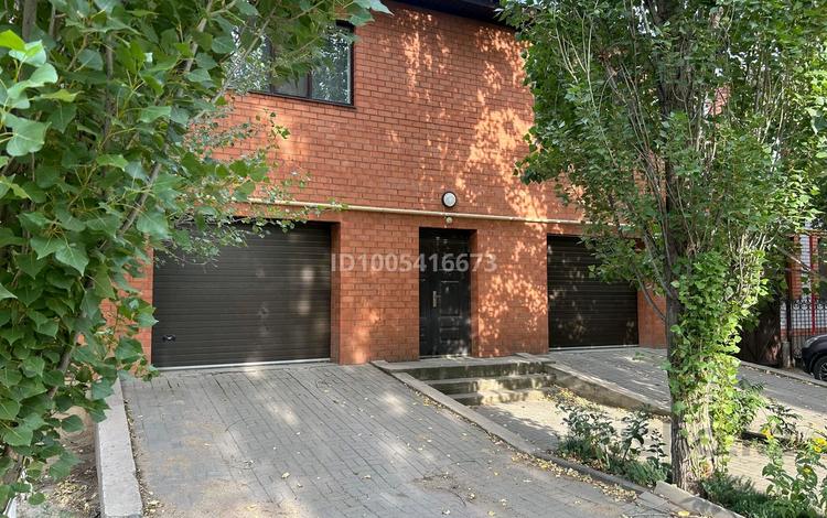 Отдельный дом · 5 комнат · 278 м² · 6.3 сот., мкр Болашак, Шалғынды 85 — Пугачева за 42 млн 〒 в Актобе — фото 2