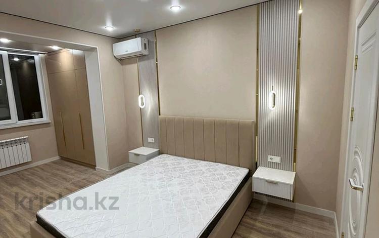 2-бөлмелі пәтер · 56.9 м² · 4/5 қабат, 7-й мкр 12, бағасы: 22.7 млн ₸ в Актау — фото 2