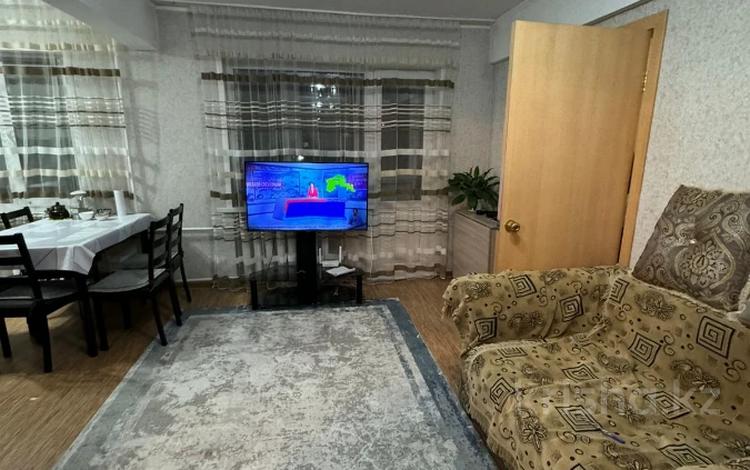 2-комнатная квартира, 46 м², 3/5 этаж, Мызы 31 за 14.5 млн 〒 в Усть-Каменогорске — фото 2