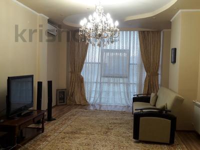 2-бөлмелі пәтер · 90 м² · 5/9 қабат, Ул.Сатпаева 60, бағасы: 300 000 ₸ в Атырау