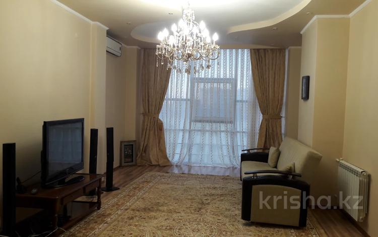 2-бөлмелі пәтер · 90 м² · 5/9 қабат, Ул.Сатпаева 60, бағасы: 300 000 ₸ в Атырау — фото 2