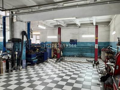 Азс, автосервисы и автомойки · 40 м² за 250 000 ₸ в Уральске, мкр Строитель
