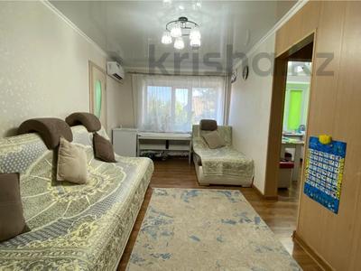 3-бөлмелі пәтер · 41 м² · 4/5 қабат, Майкудук, 12й микрорайон, бағасы: 11.5 млн ₸ в Караганде, Алихана Бокейханова р-н