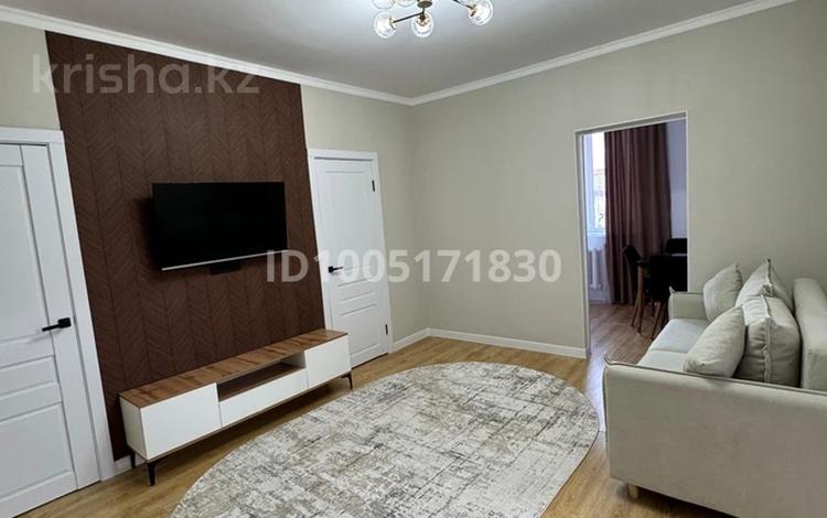 1-комнатная квартира · 55 м² · 6/9 этаж, 10 микрорайон 21 за 17 млн ₸ в Аксае — фото 2