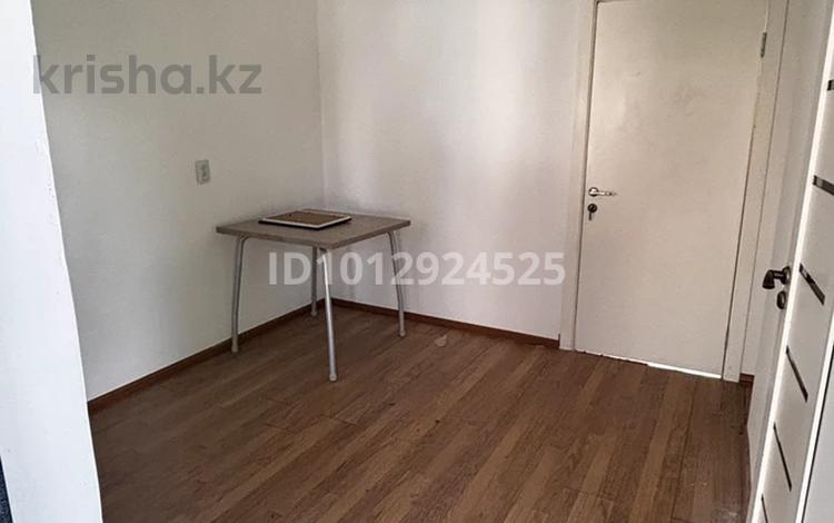 2 бөлме · 30 м² · 1/1 қабат, мкр Шанырак-2, Жанкожа батыр 19 — Рядом с Акиматом Алатауского района, бағасы: 130 000 ₸ в Алматы, Алатауский р-н — фото 2