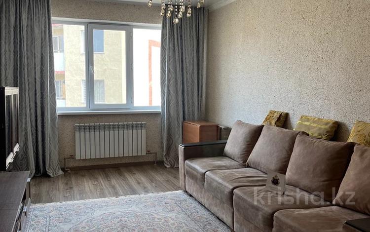 2-комнатная квартира, 64 м², 8/9 этаж, мкр Жас Канат 1/21