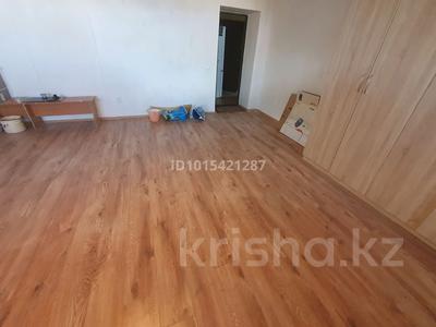 1-комнатная квартира · 41.3 м², абылай хана 17/1 — около ТЦ Аружан за 15 млн ₸ в Астане, Алматы р-н