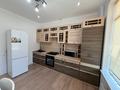 2-комнатная квартира · 68 м² · 2/9 этаж, мкр Нурсая, Абулхайр-хана 65 за 350 000 ₸ в Атырау — фото 10