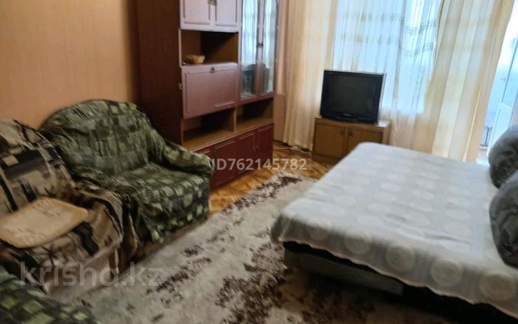 2-бөлмелі пәтер · 40 м² · 4/9 қабат, 13-ш/а. 9 — Возле т/ц Анвар, бағасы: 13 000 ₸ в Актау, 13-й мкр — фото 2