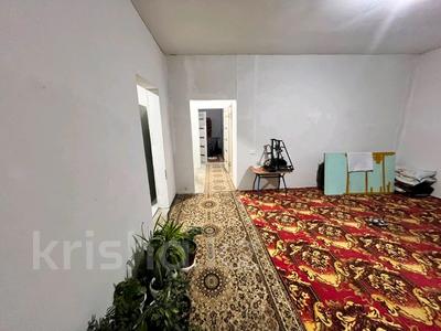 Жеке үй · 4 бөлме · 100 м² · 8 жүзд., мкр Курсай, Зайсан 28 — 49 школа Микрорайон Казгурт, бағасы: 16 млн ₸ в Шымкенте, Туран р-н