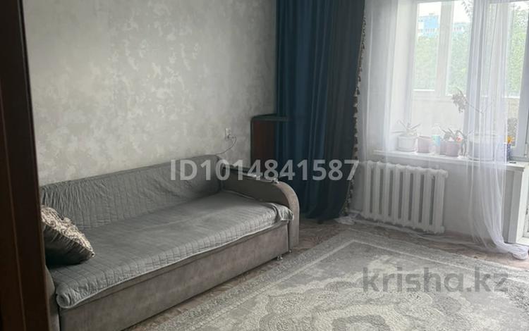 1-бөлмелі пәтер · 29 м² · 4/5 қабат, Ерганата кощербаева — Кегок,12 школа,3 садик, бағасы: 8.5 млн ₸ в Экибастузе — фото 2