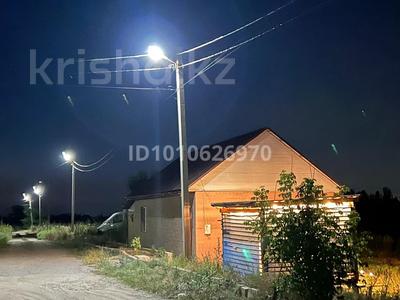 Отдельный дом · 2 комнаты · 80 м² · 70 сот., Учетный квартал 219 — Рядом с Долан , в районе международной школы ТяньШань за 200 000 ₸ в Каскелене