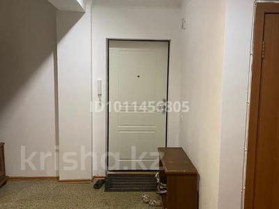 3-комнатная квартира · 76 м² · 7/9 этаж, Райымбека 247 за 300 000 〒 в Алматы, Жетысуский р-н