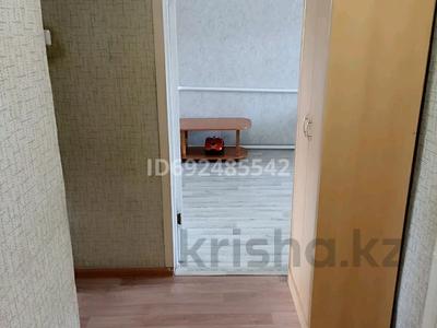 3-комнатная квартира · 60 м² · 1/2 этаж, Канай би 197 Б — Магазин Дана, ресторан Ағажан за 140 000 〒 в Щучинске