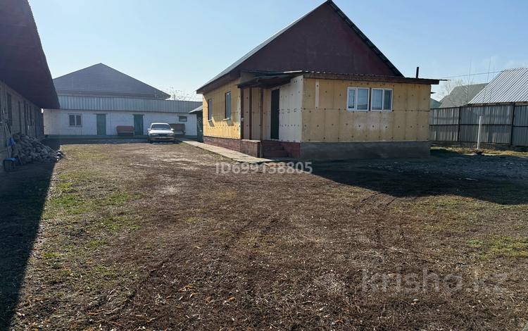 Отдельный дом · 6 комнат · 120 м² · 12 сот., Крылова 6 — Кульджинский тракт за 33 млн 〒 в  — фото 2