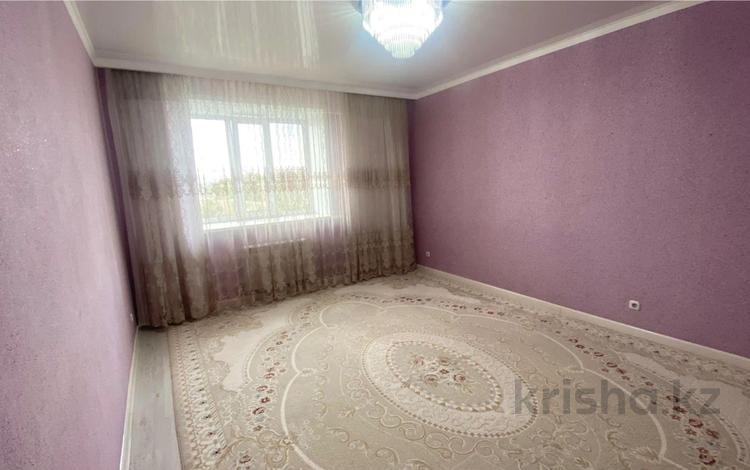 2-комнатная квартира · 56 м² · 7/10 этаж, мкр Юго-Восток, Сарыарка за 25.5 млн ₸ в Караганде, Казыбек би р-н — фото 2