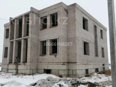 Отдельный дом · 7 комнат · 675 м² · 18 сот., улица Сейфулина 5 за 49 млн ₸ в Жибек Жолы