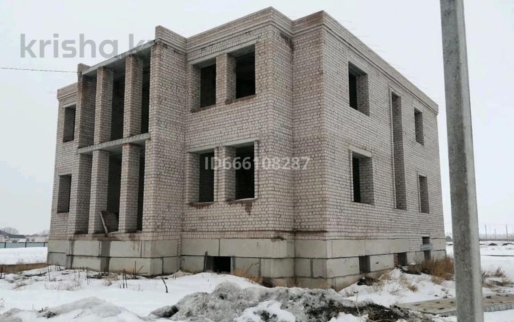 Отдельный дом · 7 комнат · 675 м² · 18 сот., улица Сейфулина 5 за 49 млн ₸ в Жибек Жолы — фото 2
