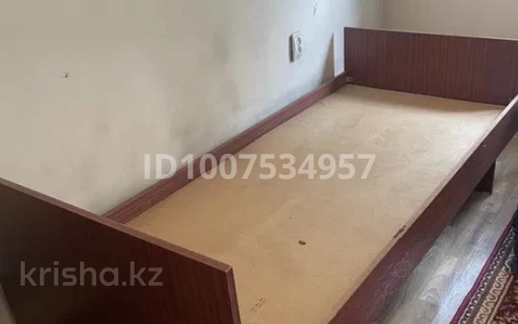 1 бөлме · 12 м² · 8 қабат, Потанина 18, бағасы: 135 000 ₸ в Усть-Каменогорске — фото 2