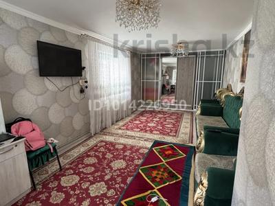 Отдельный дом · 2 комнаты · 51.8 м² · 2 сот., Манарбека Ержанова 7 — Осипенко 37 за 20 млн ₸ в Алматы, Турксибский р-н