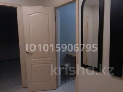 3-комнатная квартира · 65 м² · 4/5 этаж, Хусаинова — Остановка Ахмедияр батыра за 160 000 ₸ в Уральске