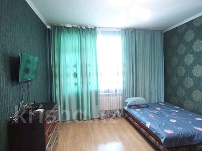 2-комнатная квартира, 50 м² помесячно, Кошкарбаева 32/1 за 150 000 〒 в Астане, Алматы р-н