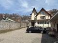 Отдельный дом · 5 комнат · 220 м² · 16 сот., мкр Кольсай за 185 млн ₸ в Алматы, Медеуский р-н
