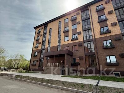 2-комнатная квартира · 60 м² · 2/5 этаж, мкр Юго-Восток, Алтын Арка 21б за 23 млн ₸ в Караганде, Казыбек би р-н