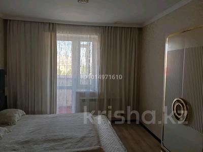3 бөлме · 105 м² · 5/5 қабат, Ораза татеулы 2а — Напротив ледового дворца, бағасы: 70 000 ₸ в Актобе