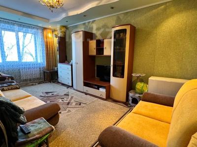 2-комнатная квартира, 41 м², 2/9 этаж, пр. Металлургов за 7.5 млн 〒 в Темиртау