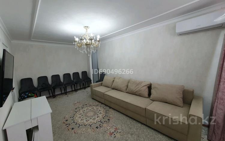 4-комнатная квартира, 62 м², 2/5 этаж, Алашахана 6 за 27 млн 〒 в Жезказгане — фото 2