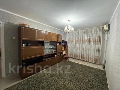 3-комнатная квартира · 64 м² · 1/5 этаж, Сергея Тюленина за 17.8 млн 〒 в Уральске