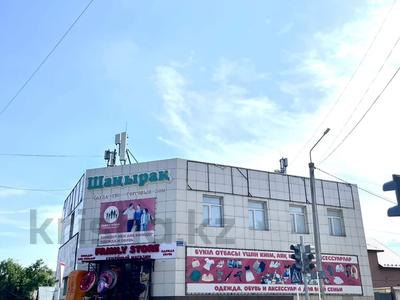 Офисы, магазины и бутики, салоны красоты, медцентры и аптеки, образование · 540 м² за 180 млн ₸ в Павлодаре