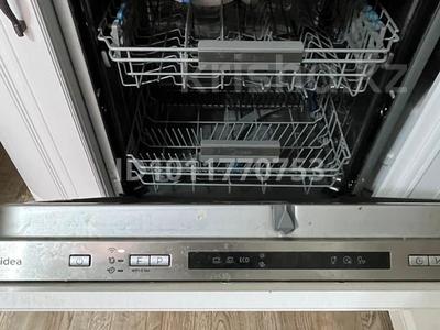 3-бөлмелі пәтер · 86 м² · 2/9 қабат, мкр. Алтын орда, Мкр. Батыс-2 1Г, бағасы: 300 000 ₸ в Актобе