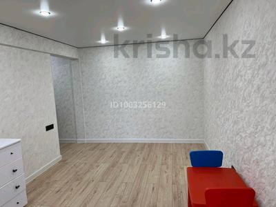 2-комнатная квартира · 48 м² · 1/4 этаж, Карьерная 16 — Магазин Асхат за 18 млн 〒 в Макинске