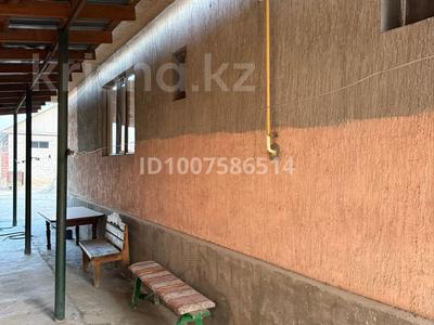 Жеке үй · 4 бөлме · 100 м² · 8 сот., Омарова 36 — Сарпеков, бағасы: 63 млн ₸ в Жаркенте