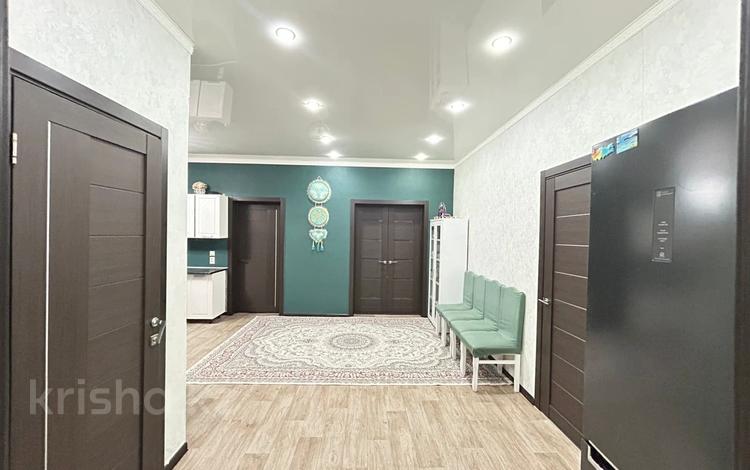 Отдельный дом · 3 комнаты · 120 м² · 5.4 сот., Тайманова за 25 млн ₸ в Трекино — фото 2