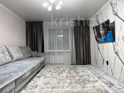 2-комнатная квартира · 60 м² · 9/9 этаж, Ибраева 156 — Шакарима 9 за 20 000 ₸ в Семее, Красный Кордон