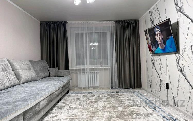 2-комнатная квартира · 60 м² · 9/9 этаж, Ибраева 156 — Шакарима 9 за 20 000 ₸ в Семее, Красный Кордон — фото 8